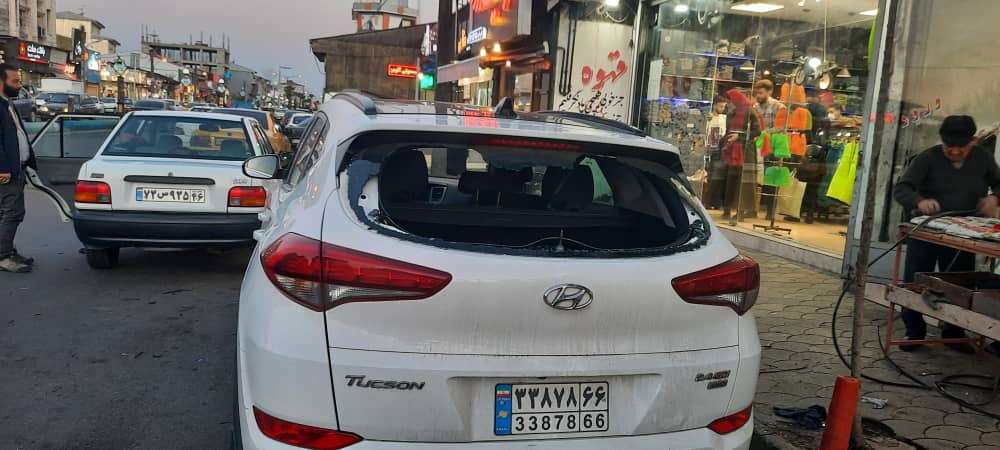 شیشه اتومبیل حافظ نو
