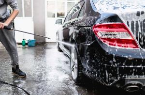 شستشو و خشکویی اتومبیل کارواش