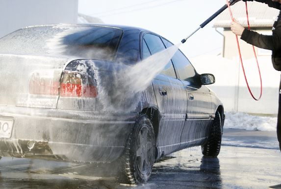 شستشو و خشکشویی اتومبیل(کارواش) آبیک